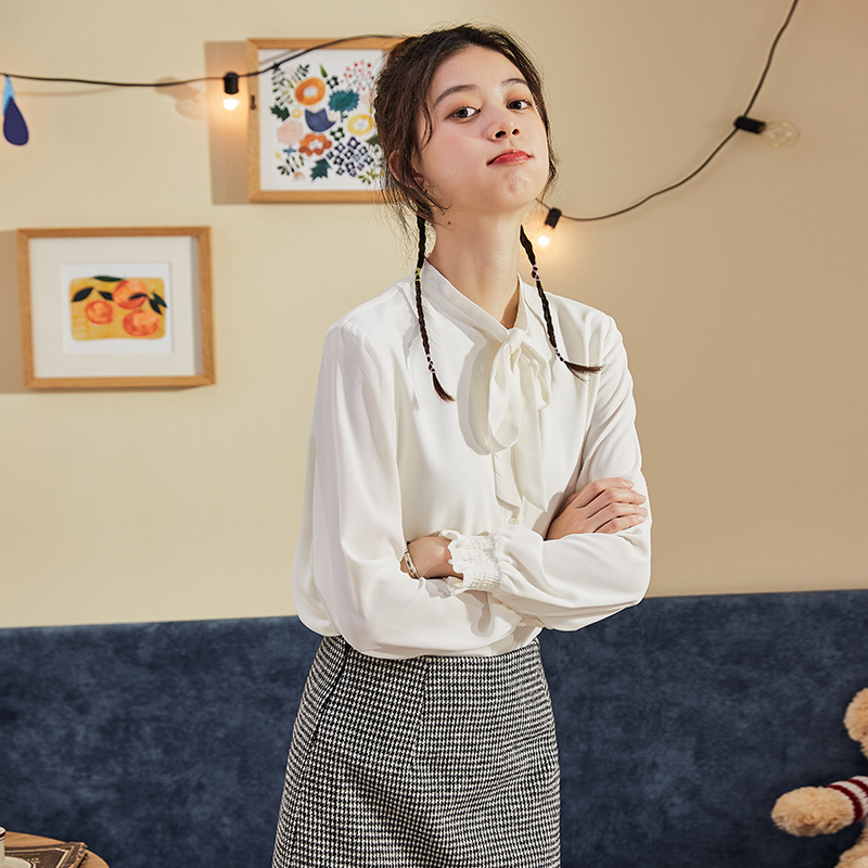唐狮2020年秋冬新款白衬衫女加绒设计感小众衬衣法式气质内搭上衣