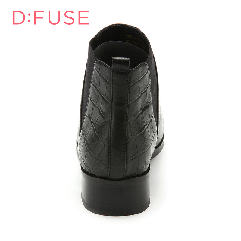 D：Fuse/迪芙斯冬季牛皮尖头中跟潮酷短靴女鞋DF54115038_vCl57