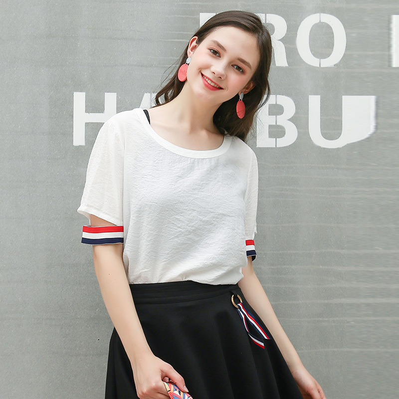 依尚街区女衬衫2018夏季新款时尚韩版气质淑女圆领短袖镂空修身白色上衣潮