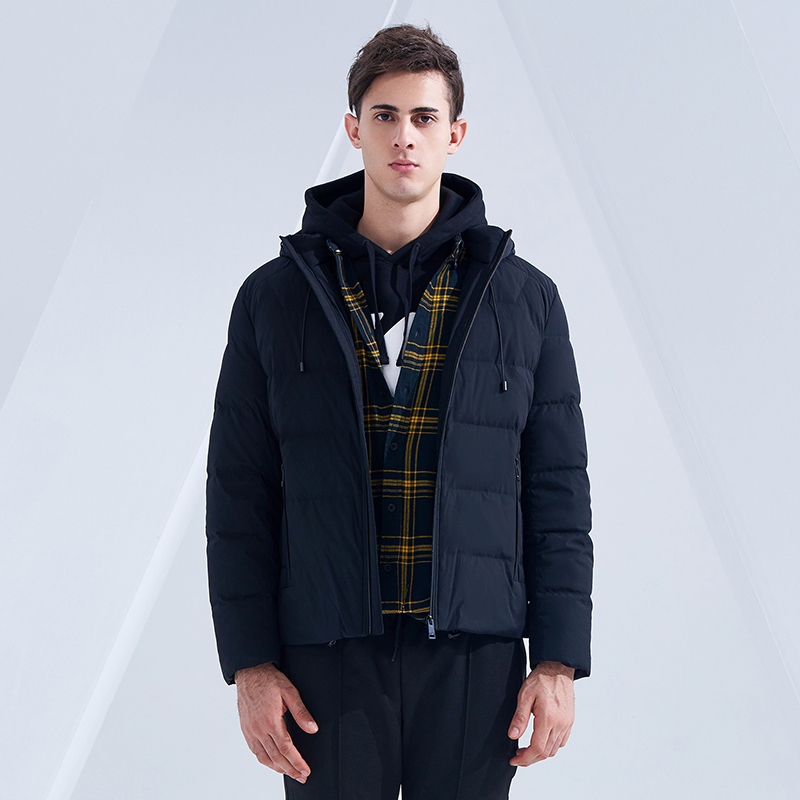 波司登连帽羽绒服男士冬季保暖防寒短款厚外套新