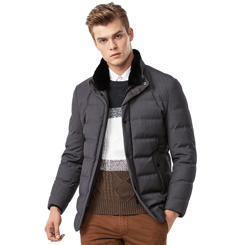 波司登冬短款兔毛领立领休闲商务羽绒服男视频