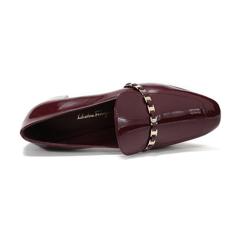 Salvatore Ferragamo 菲拉格慕 女士漆面牛皮VARA链条莫卡辛鞋单鞋 0733355