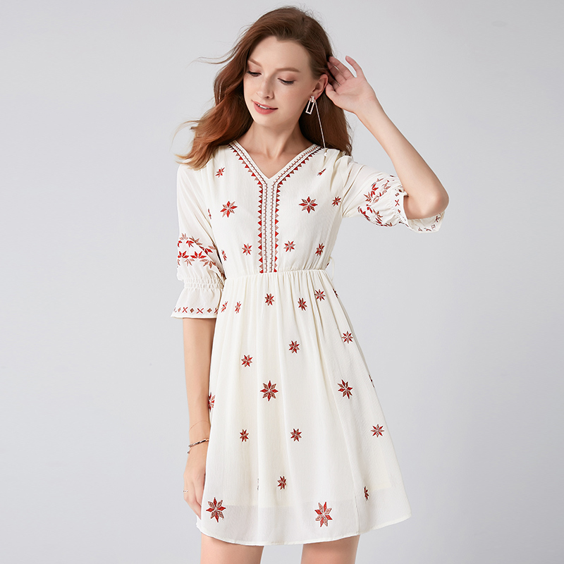 服装鞋帽>女装>连衣裙>晚白(onebuye)>晚白(onebuye)连衣裙>