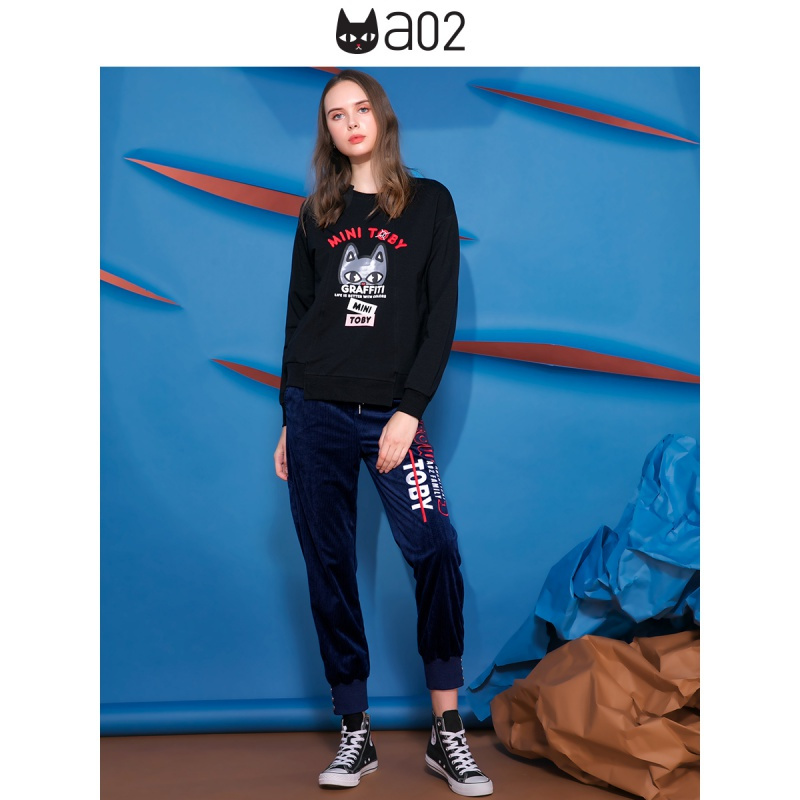 a02新款时尚不规则拼接字母飘带卡通印花潮卫衣女DTU5AA051KT