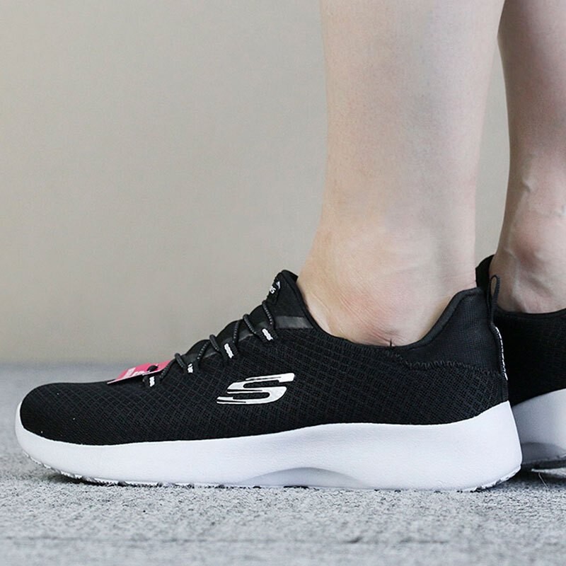 斯凯奇skechers女鞋运动鞋轻便透气网眼一脚穿缓震防滑耐磨休闲跑步鞋