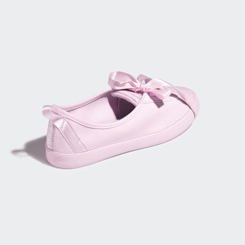 阿迪达斯adidas neo COURTITUDE 女子休闲鞋EF0621图片