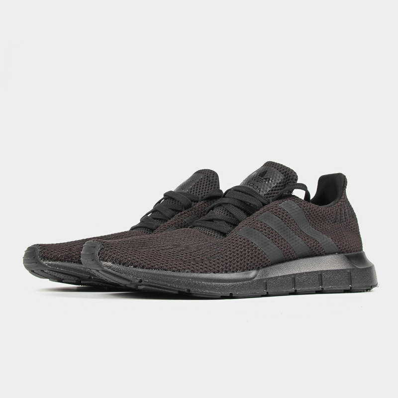 Adidas阿迪达斯三叶草2018SwiftRun秋季男鞋女鞋经典休闲鞋AQ0863