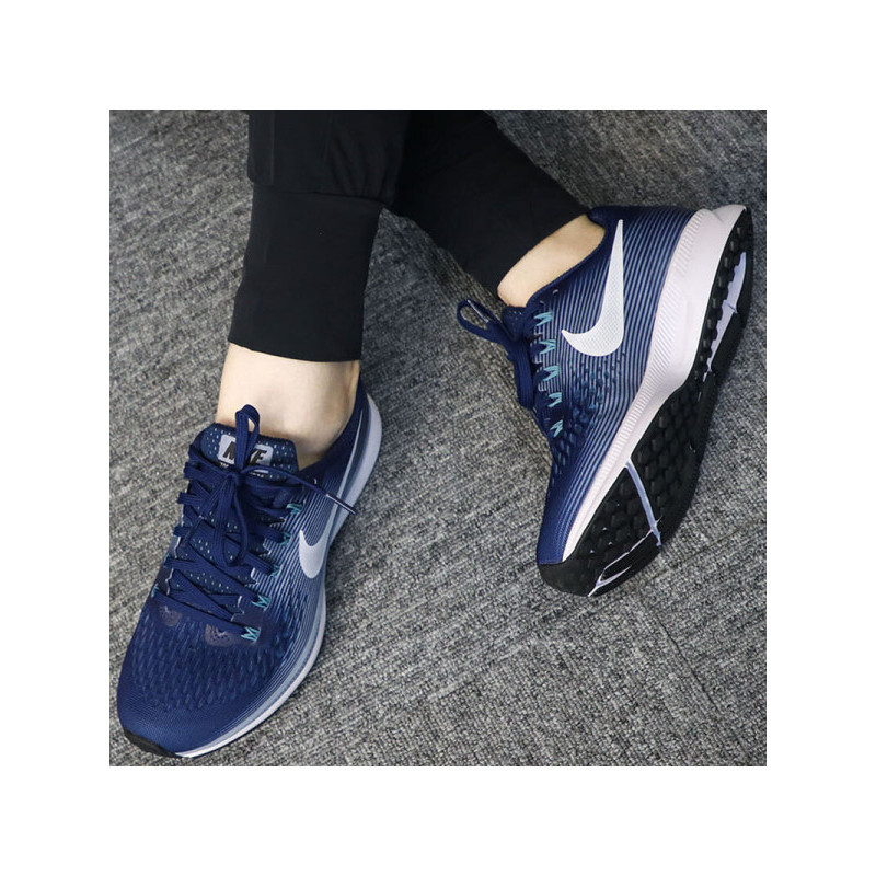 耐克女鞋秋季运动鞋PEGASUS34舒适轻便训练跑步鞋880560-402