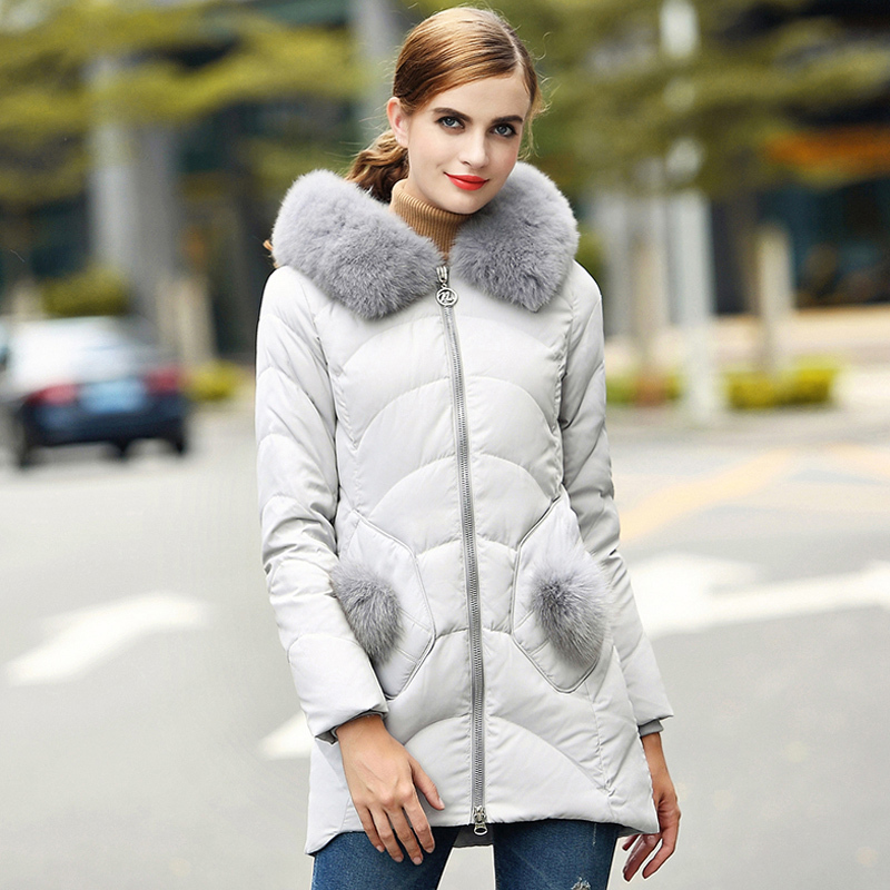 雅鹿女士羽绒服