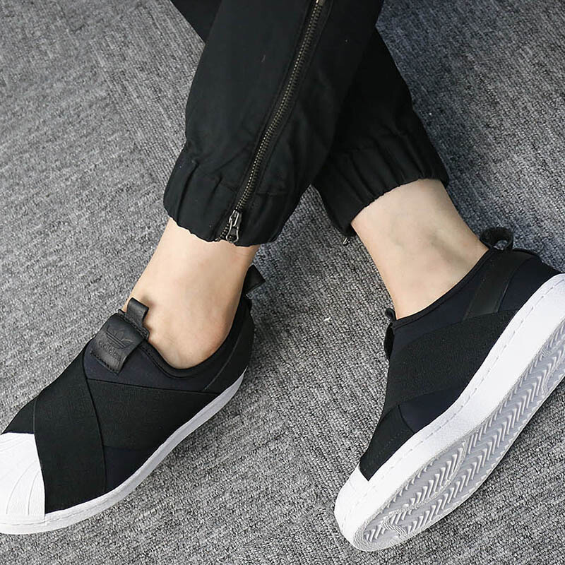 阿迪达斯adidas女款贝壳头运动套脚休闲鞋板鞋bz0112bz0111