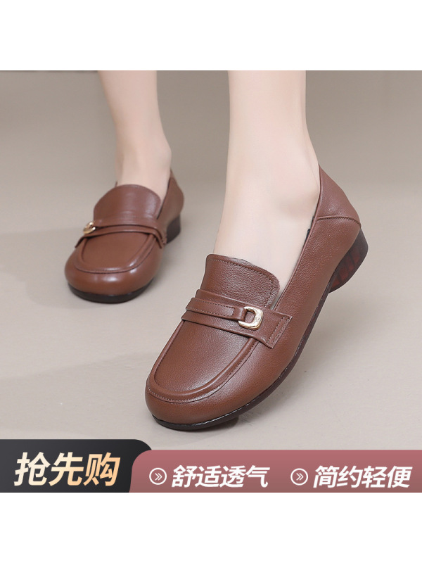 圆头一脚蹬乐福鞋女2025款头层牛皮金属扣粗跟复古单鞋软底小皮鞋