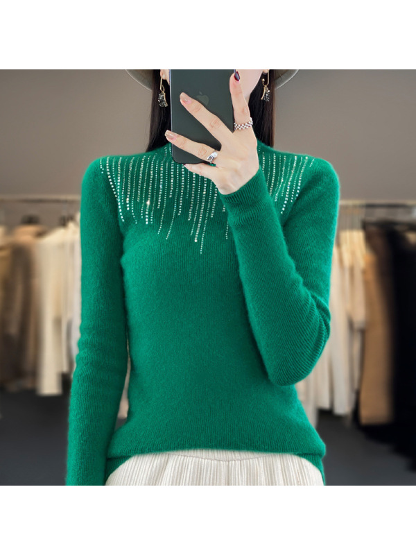 半高领镶钻女式打底衫秋季新款套头毛衣女修身内搭时尚针织衫