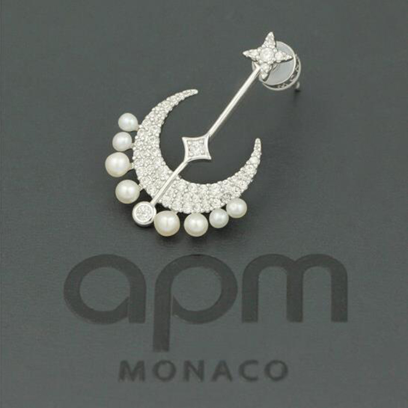 apmmonaco月亮珍珠耳坠气质时尚长款耳钉送女友礼物耳环欧美潮流银