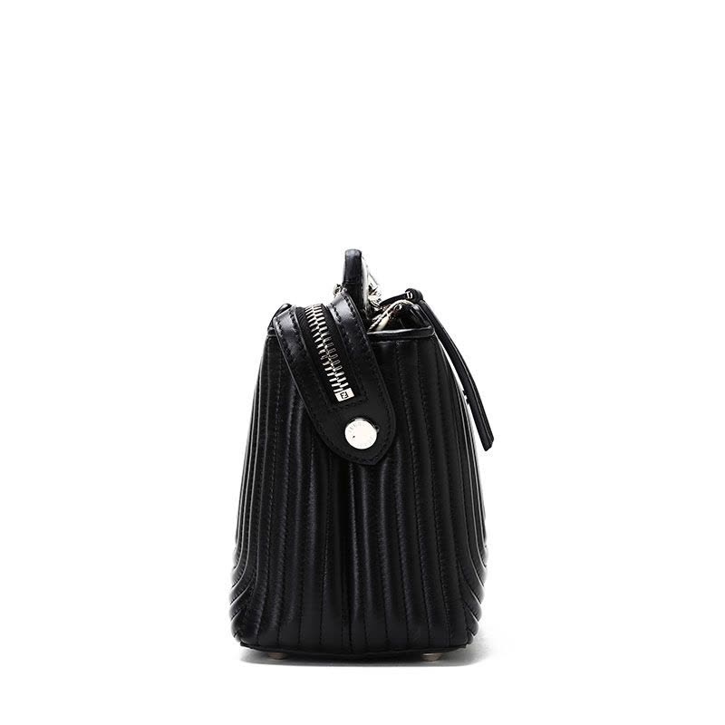 FENDI/芬迪 女包DOTCOM绗缝图案链条手拎斜挎包 8BN299图片
