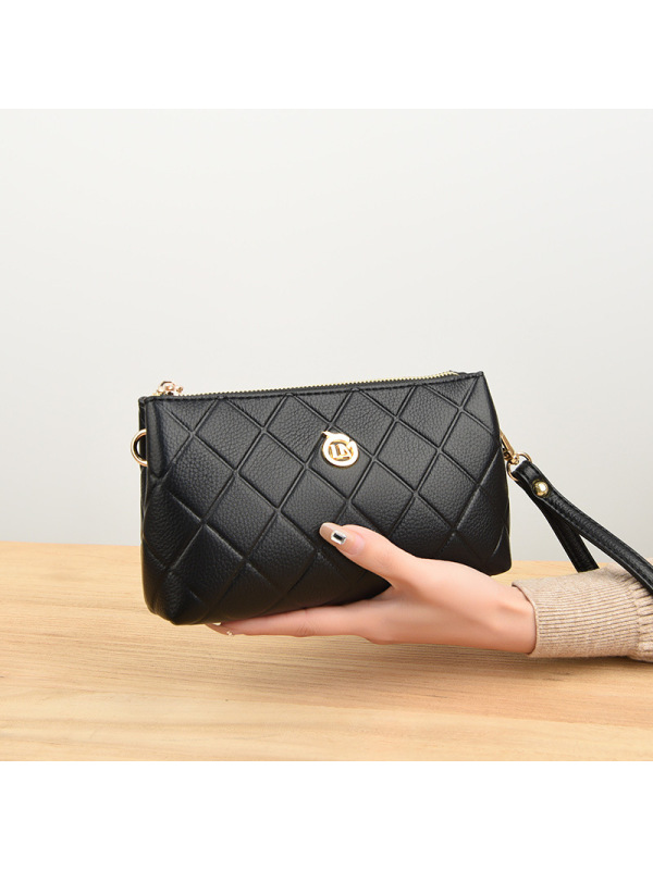 小包包2022新款韩版潮女式迷你单肩斜跨装手机零钱质感软皮手拿包