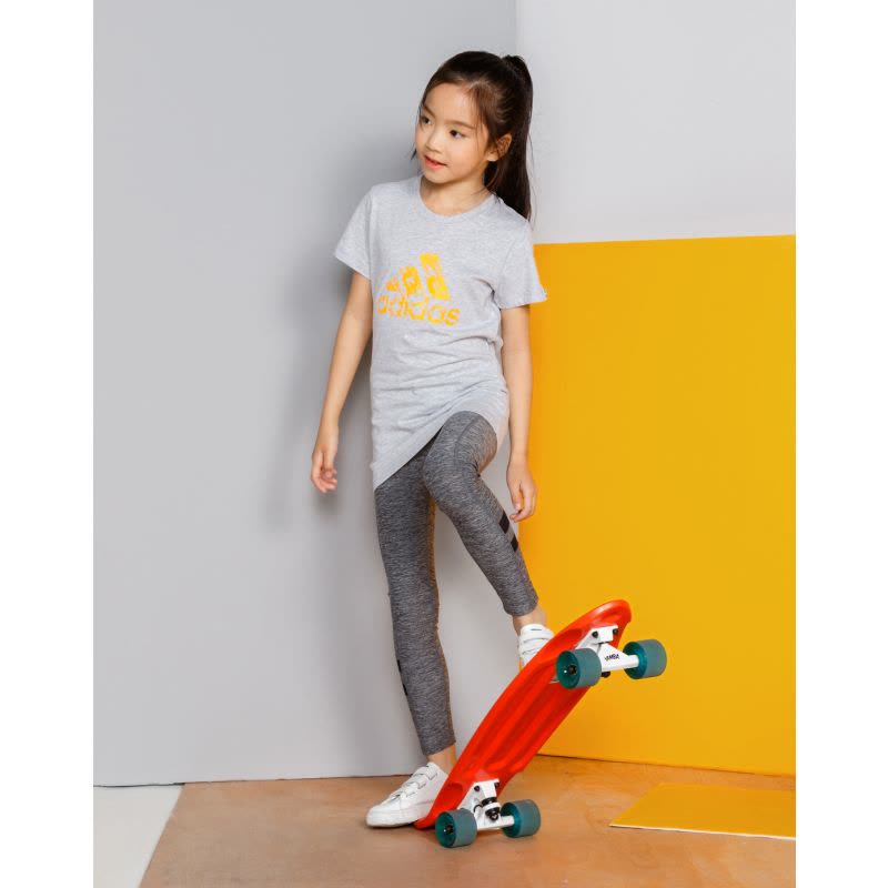 阿迪达斯童装针织T恤运动短袖经典logoT恤ADITSG2Y-GYOG图片