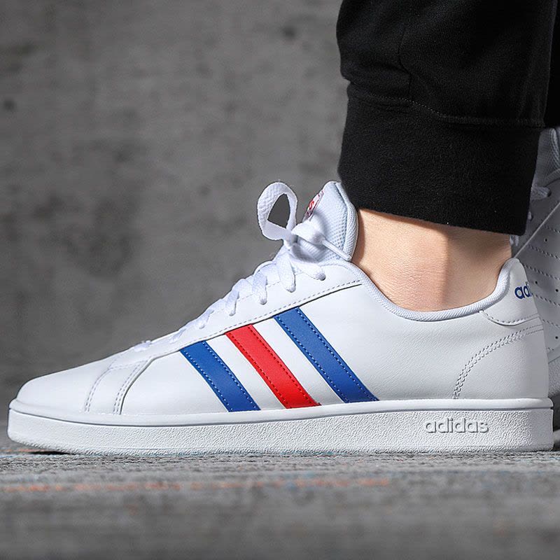 Adidas阿迪达斯板鞋男鞋2020新款运动鞋白色透气休闲鞋EE7901图片