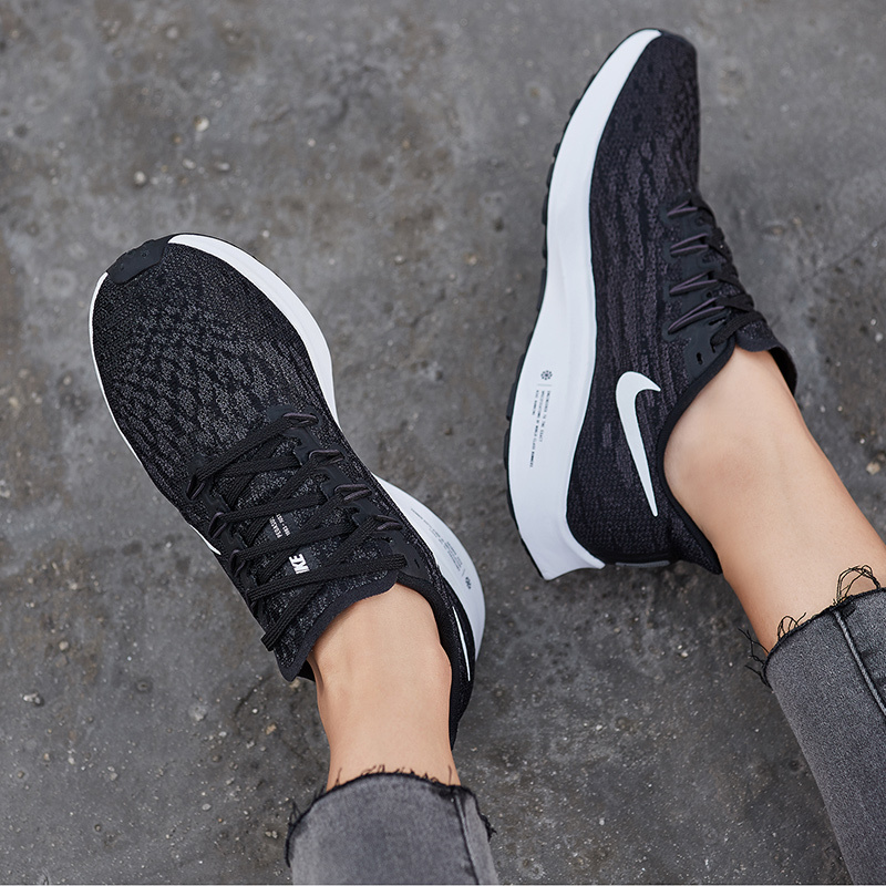 NIKE耐克女鞋跑步鞋ZOOM系列飞马36低帮休闲运动鞋AQ2210