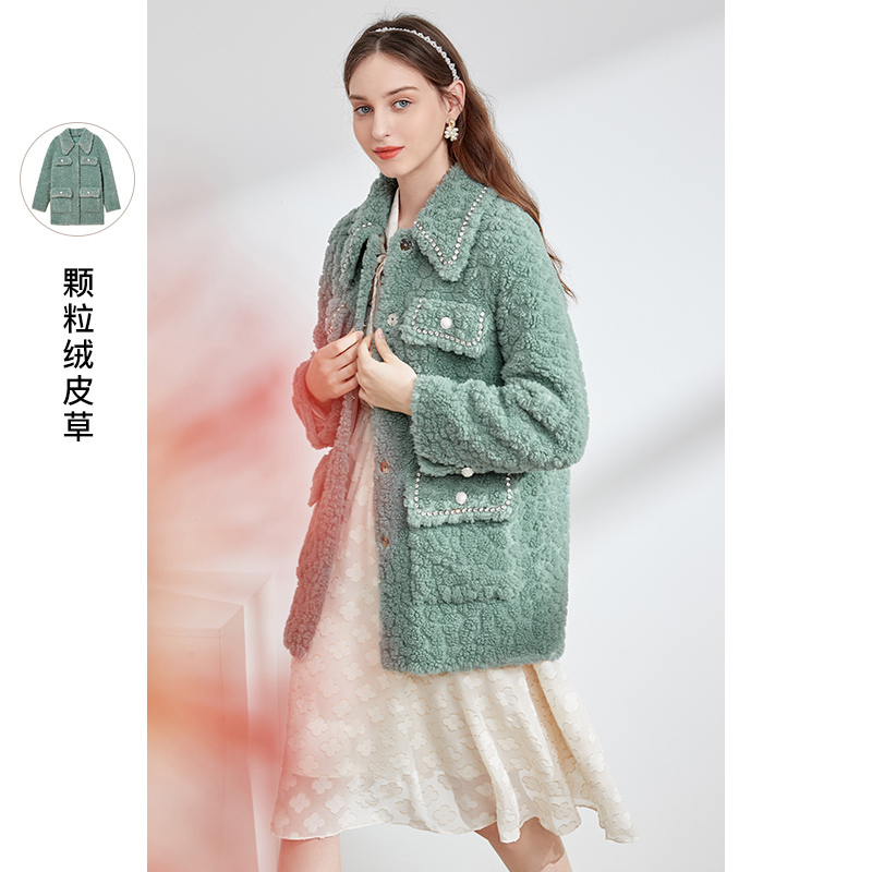 服装鞋帽>女装>女士皮草>三彩(3colour)>三彩(3colour)女士皮草>800