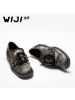 WIJI维界2018秋季新款平底水钻马毛潮品惊艳单鞋街拍时尚粗跟低帮