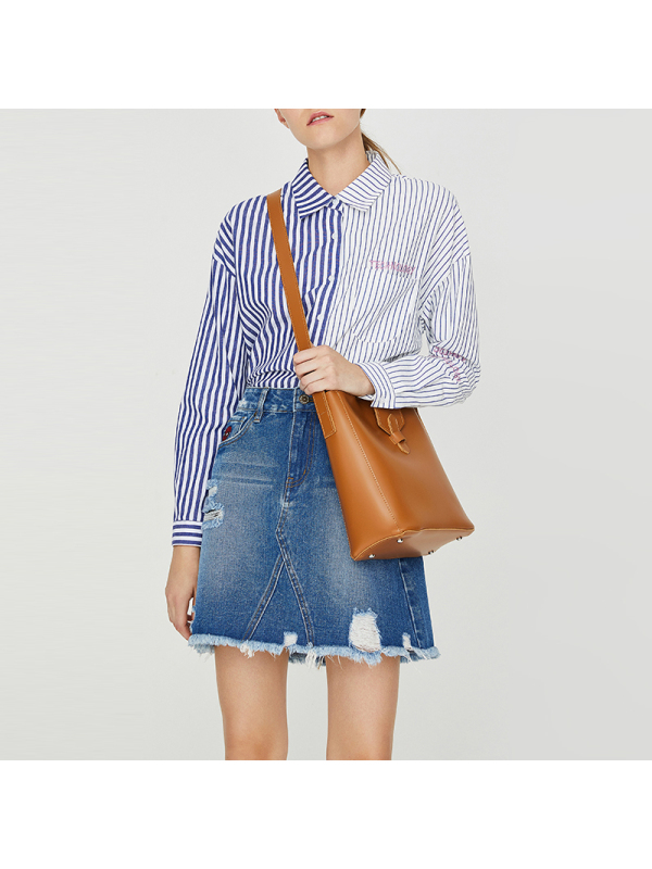 初语早衬衫女撞色条纹拼接上衣刺绣前短后长开叉衬衣