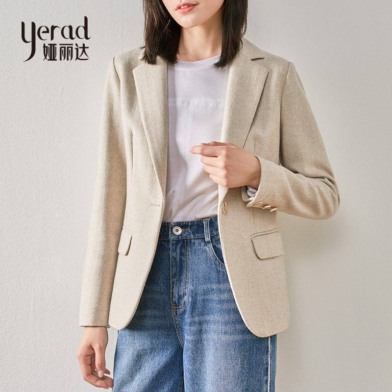 娅丽达女装韩版西装外套女2019秋季新款宽松休闲短款女士上衣I7514