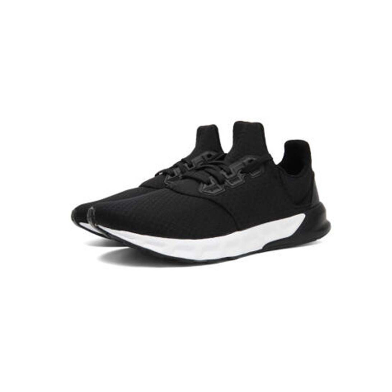 Adidas 阿迪达斯 中性 跑步鞋 AQ0252