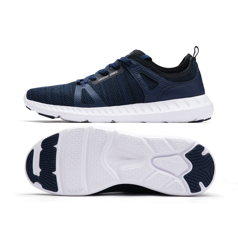 特步休闲鞋男士2018秋季网面透气运动鞋子黑色潮流时尚板鞋跑步鞋