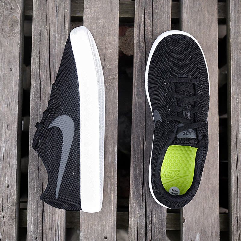 耐克（NIKE）男款轻便透气舒适运动鞋休闲鞋819810图片