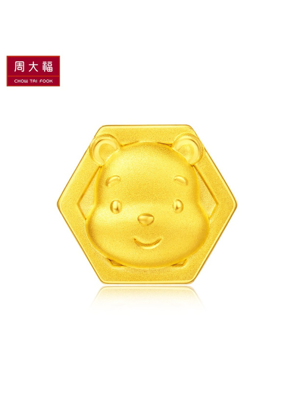 周大福迪士尼小熊维尼Dad转运珠黄金吊坠R20369