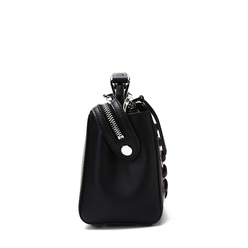 Fendi 贴花气眼穿带饰手提肩包 8BN299图片