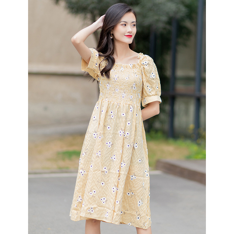 美丽衣橱小清新花朵连衣裙女装2021夏高腰短袖学生中裙子参数