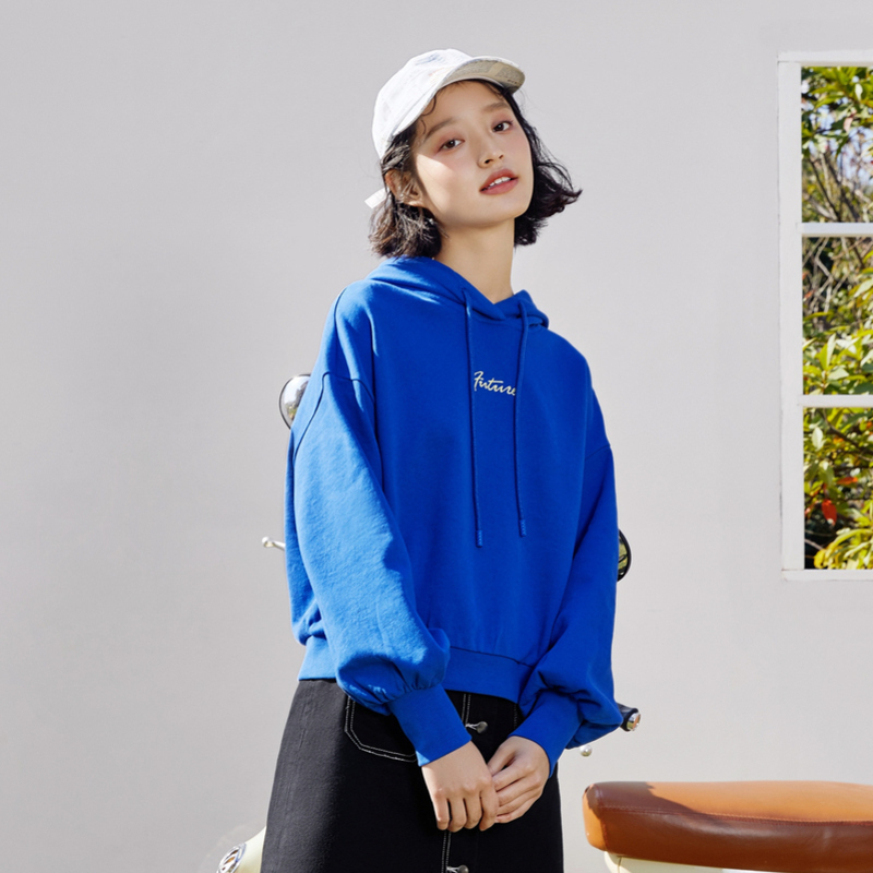 森马semir女士卫衣帽衫