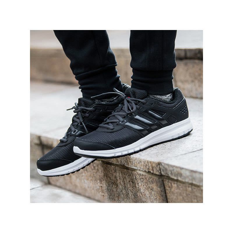 Adidas阿迪达斯男子跑步运动鞋CP8759图片