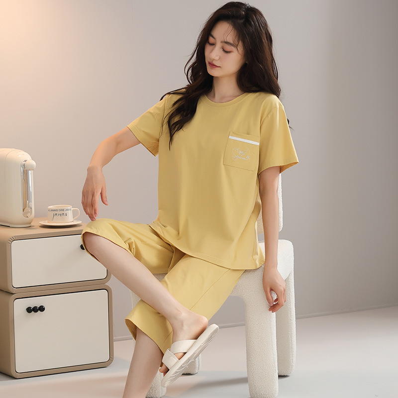 带胸垫睡衣女夏季莫代尔短袖七分裤休闲可外穿薄款大码家居服套装