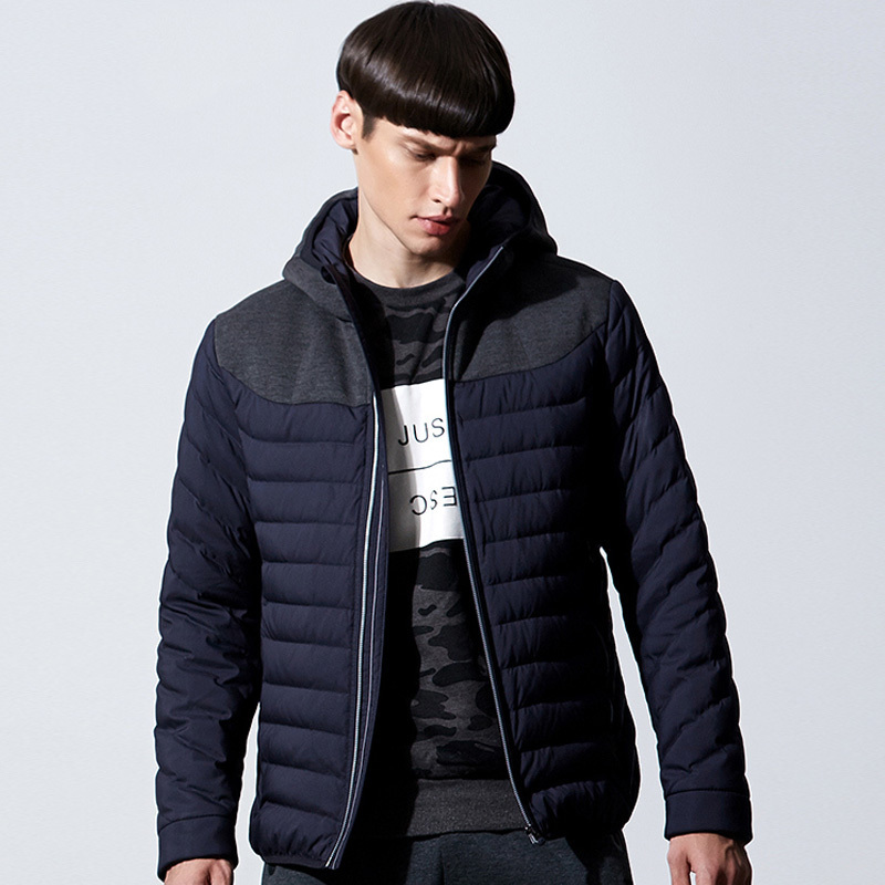 七匹狼羽绒服男士冬款时尚拼接户外短款连帽拼接薄羽绒服外套男视频