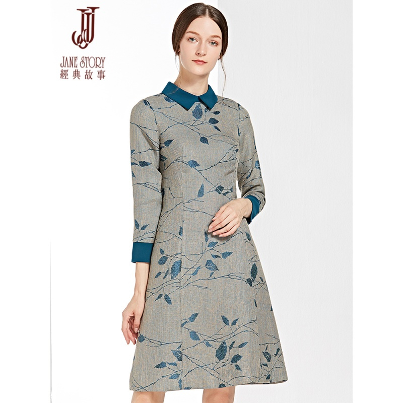 经典故事秋季九分袖浪漫连衣裙典雅提花女
