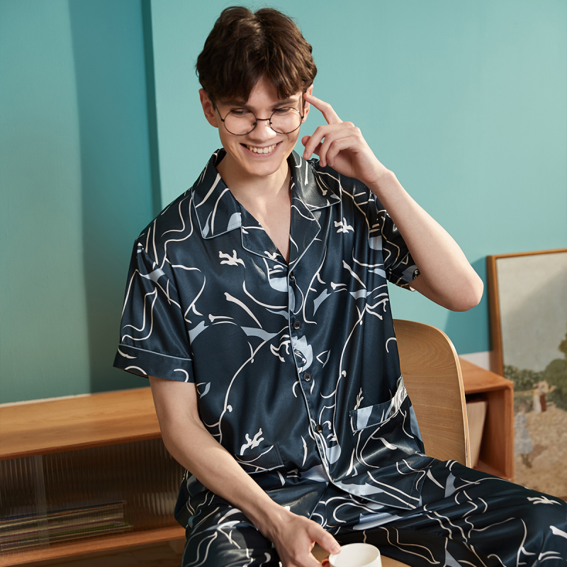 安之伴睡衣男夏季仿丝棉印人头像国民领男套装