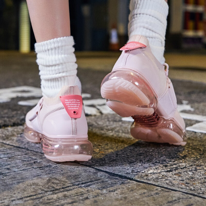 安踏漫威联名seeed零界nasa全掌气垫粉色女子跑步鞋92835509