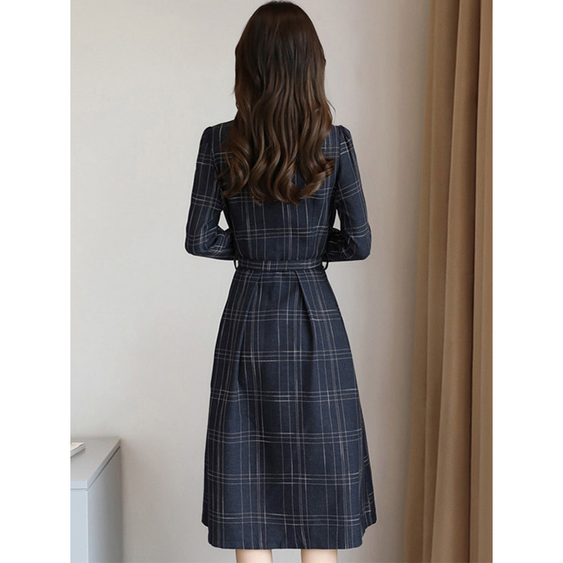 丝柏舍秋装女2019格纹衬衫领收腰长袖中长款连衣裙S91R1332L
