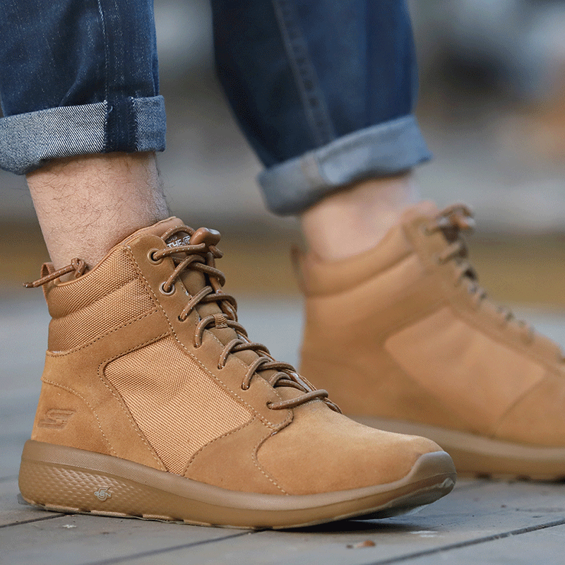 斯凯奇（SKECHERS）男鞋高帮轻便舒适运动鞋保暖防滑雪地靴跑步鞋54298
