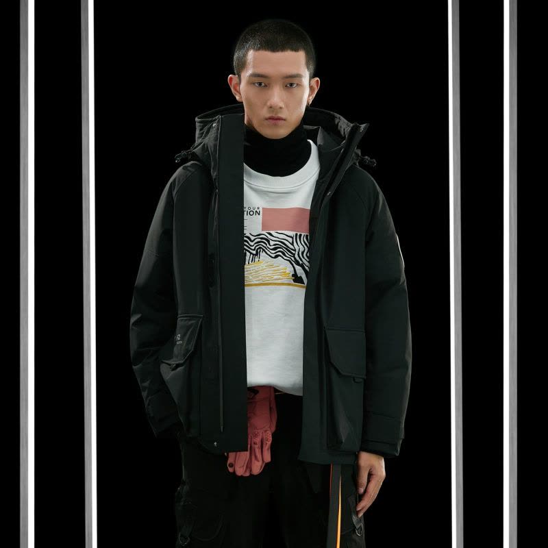 波司登2020新款羽绒服男短款韩版防风冲锋衣工装外套冬B00143401图片