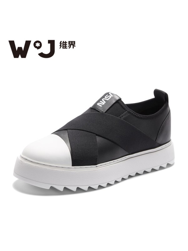 维界秋季男鞋韩版时尚套脚黑色板鞋个性厚底休闲鞋网红原宿风男鞋