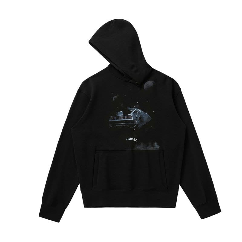 太平鸟男装春季新款时尚创意汽车印花卫衣连帽黑色纯棉帅气衣服图片