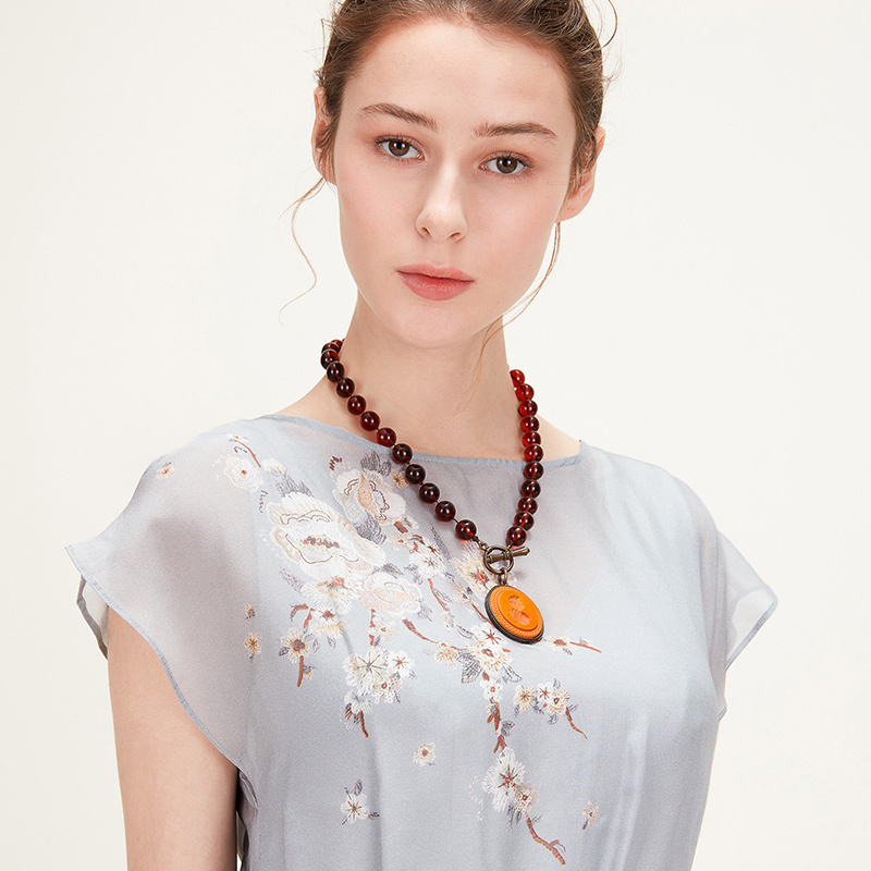 服装鞋帽>女装>连衣裙>欧柏兰奴(omnialuo)>欧柏兰奴(omnialuo)连衣裙