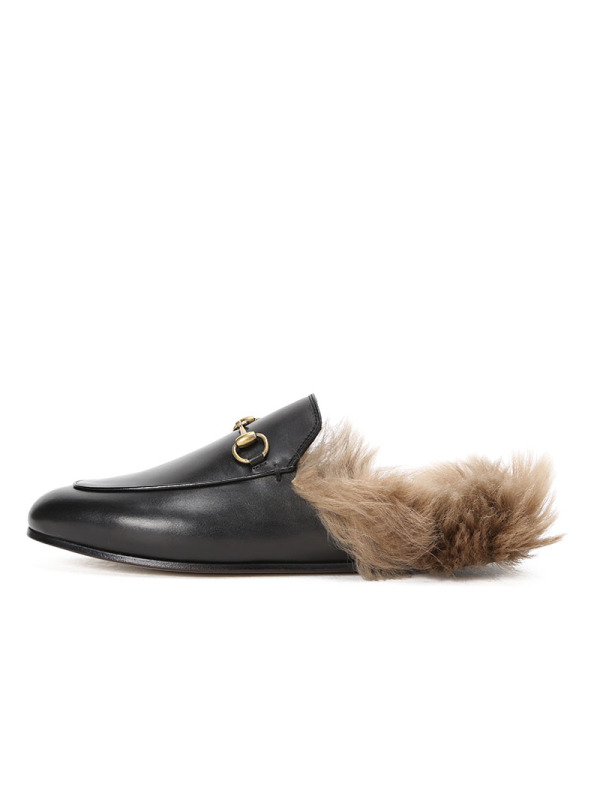 古驰GUCCI Princetown 半皮拖鞋 马衔扣光面皮397749毛底 女士拖鞋