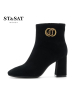 星期六(ST&SAT)冬季专柜同款金属装饰高跟粗跟时尚短靴女SS84116069