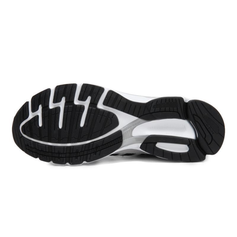 adidas阿迪达斯2018男子equipment 10 mPE跑步鞋DB0348