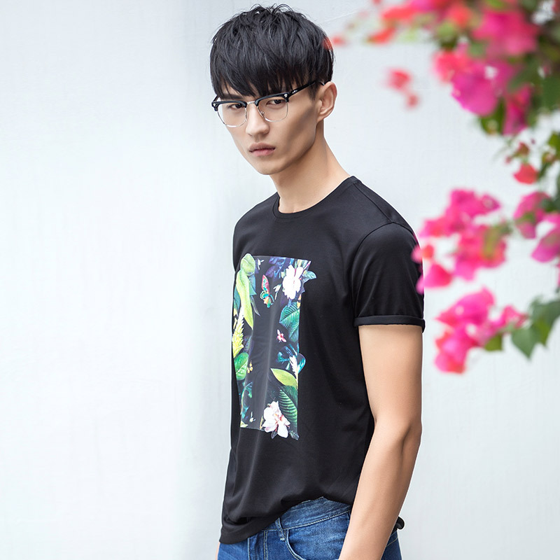 柒牌SEVEN男装短袖T恤时尚休闲个性潮流印花短T圆领t恤