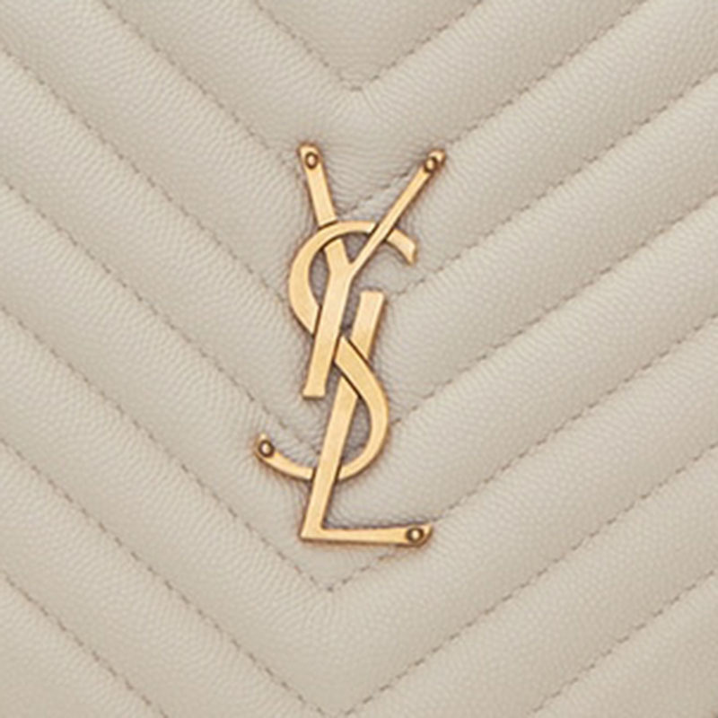 【预定】YSL/圣罗兰 VINYLE V形纹绗缝粒面压印皮革圆形相机包 17*17*5.5CM